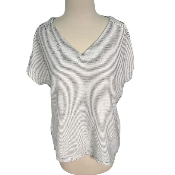 JONES NEW YORK Signature Stripped Blue White Sleeveless Top Silver Button Medium - Picture 1 of 9
